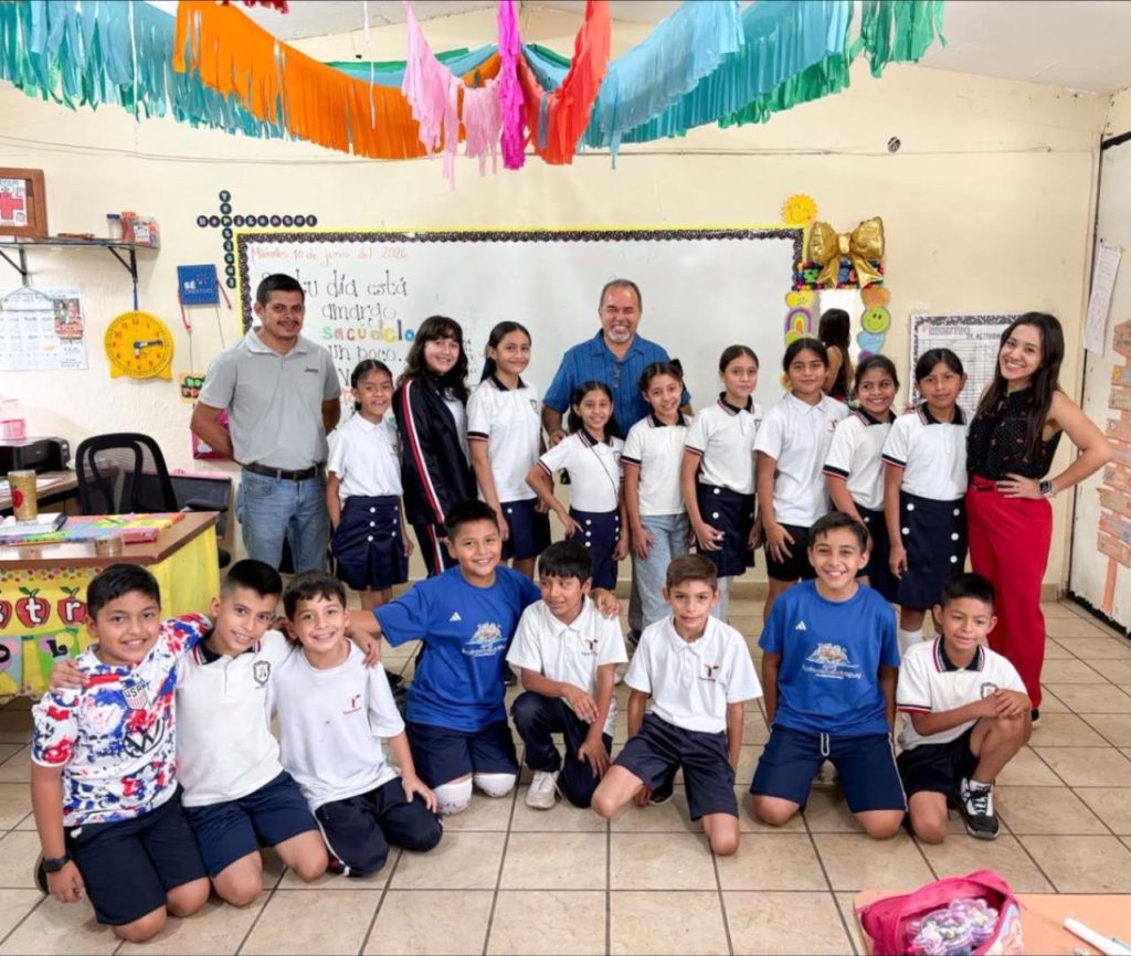 Pronto en la primaria Valentín Gómez Farías tendremos un nuevo centro de cómputo para aprender y estudiar