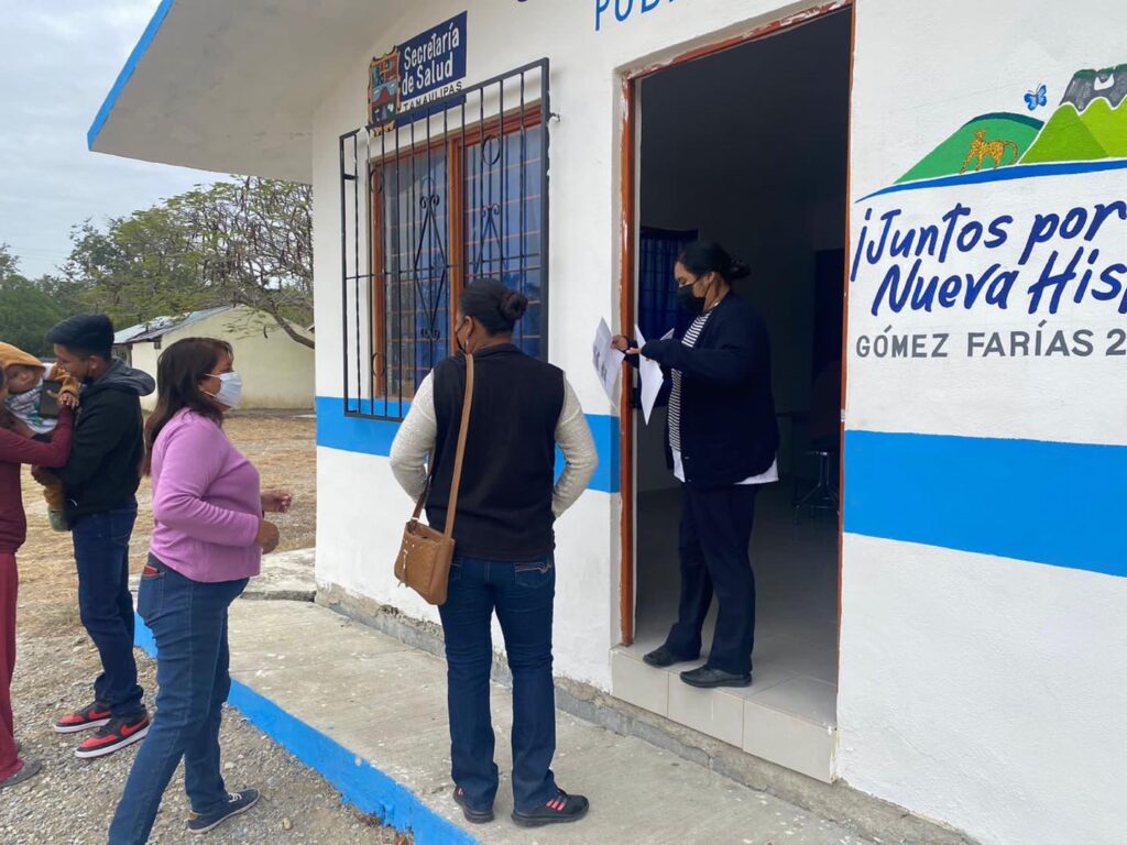 Hoy llevamos la atención médica al centro de salud del Poblado 601, con el objetivo de que los habitantes acudan a sus consultas, mes a mes y lleven su control médico