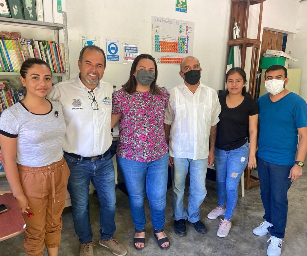 Refrendado mi compromiso con la educación del municipio hoy visité a una de nuestras escuelas de educación media superior, el Cemsadet 35 perteneciente al Cobat