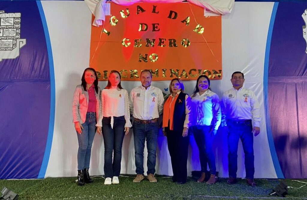 Hoy tuvimos la oportunidad de asistir la presidenta del sistema DIF, Alejandra Garza y un servidor, a la conferencia por la El Día Internacional de la Eliminación de la Violencia contra la Mujer