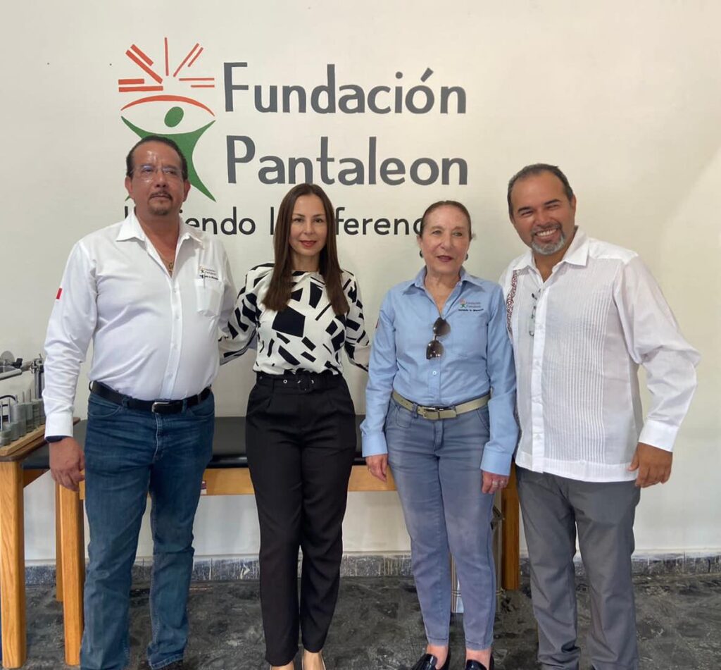 Feliz y contento de platicarles que el día de hoy acompañado de mi esposa Alejandra, de la presidenta del Grupo Pantaleon Sra. Lucia Herrera Cofiño y del vicepresidente Carlos Manuel Portocarrero