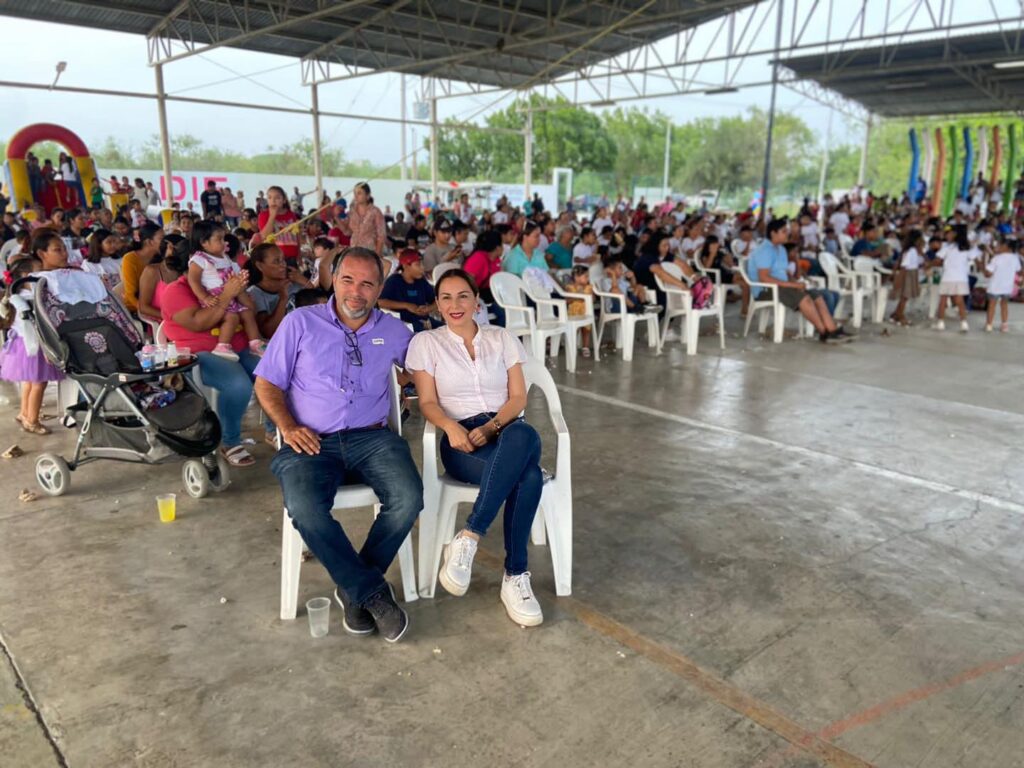 Llevamos el festejo del Día del Niño hasta el poblado Loma Alta