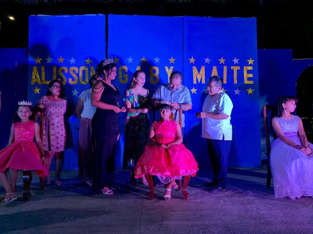 Asiste Frank de Leon a las fiestas patronales de nuestra señora de la Asunción en el poblado Loma Alta