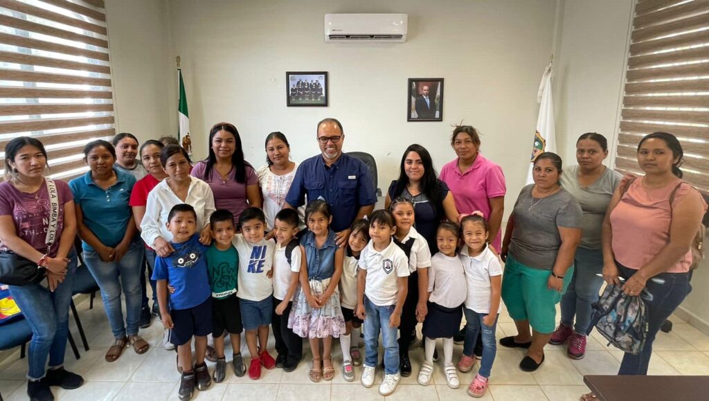 Muy contento de aceptar ser el padrino de generación del jardín de niños Francisco I. Madero