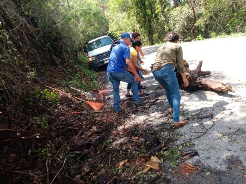 Gracias a los miembros del Consejo Municipal de Protección Civil