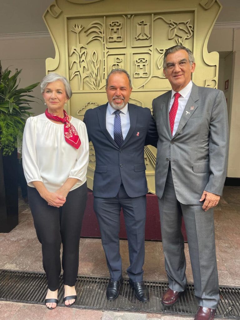Con lealtad y mucho cariño a Gómez Farías trabajaremos cada día para seguir haciendo la nueva historia, ¡Nuestro escudo presente en palacio de gobierno!