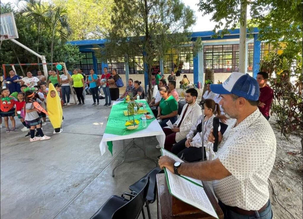 En el día mundial de la alimentación, hicimos conciencia sobre lo importante que es comer sanamente