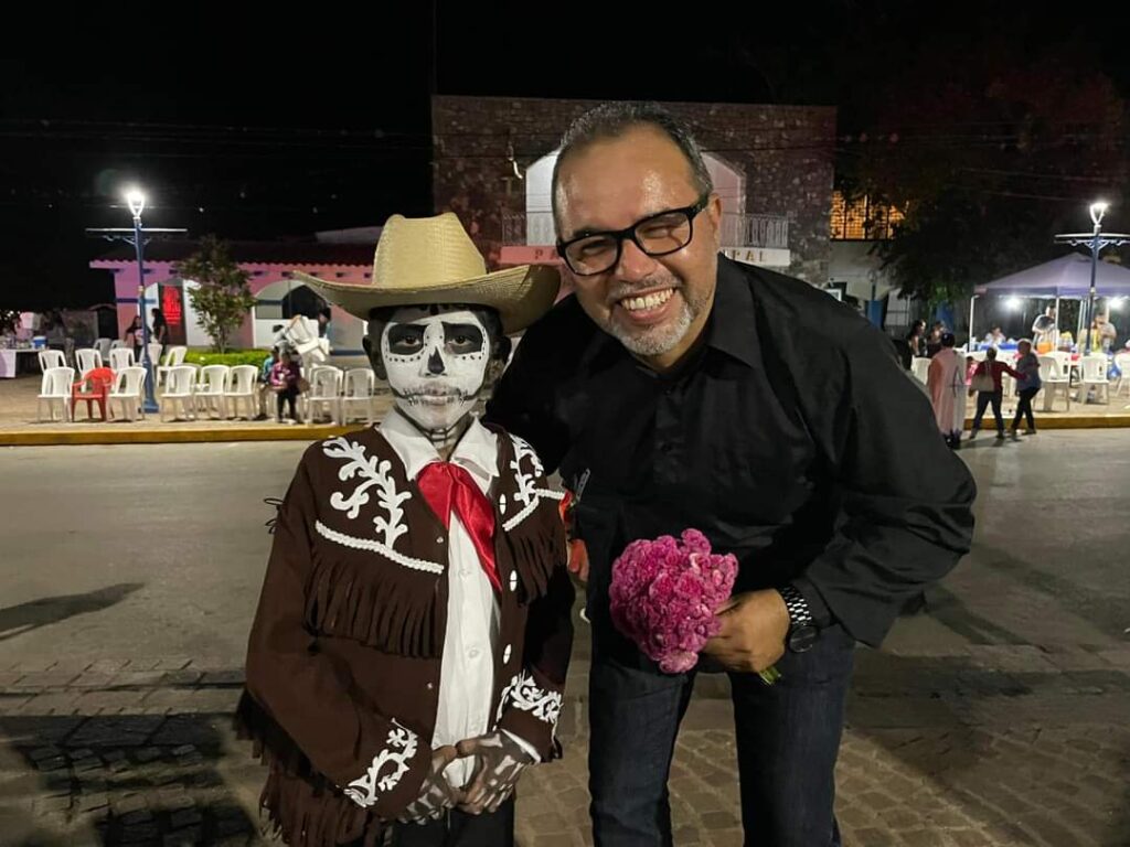 Así celebramos el Día de Muertos en la cabecera de Gómez Farías, lleno de alegría, cultura y tradición