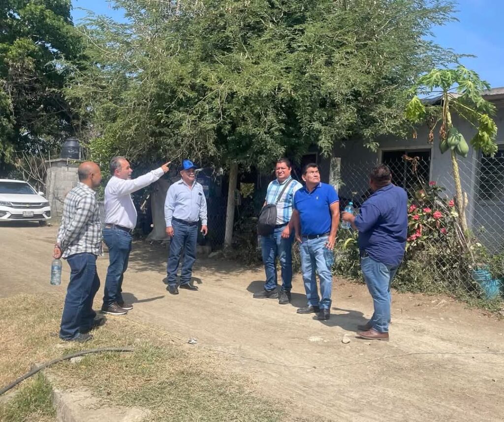 Recorrimos las calles en Ampliación Ojo de Agua