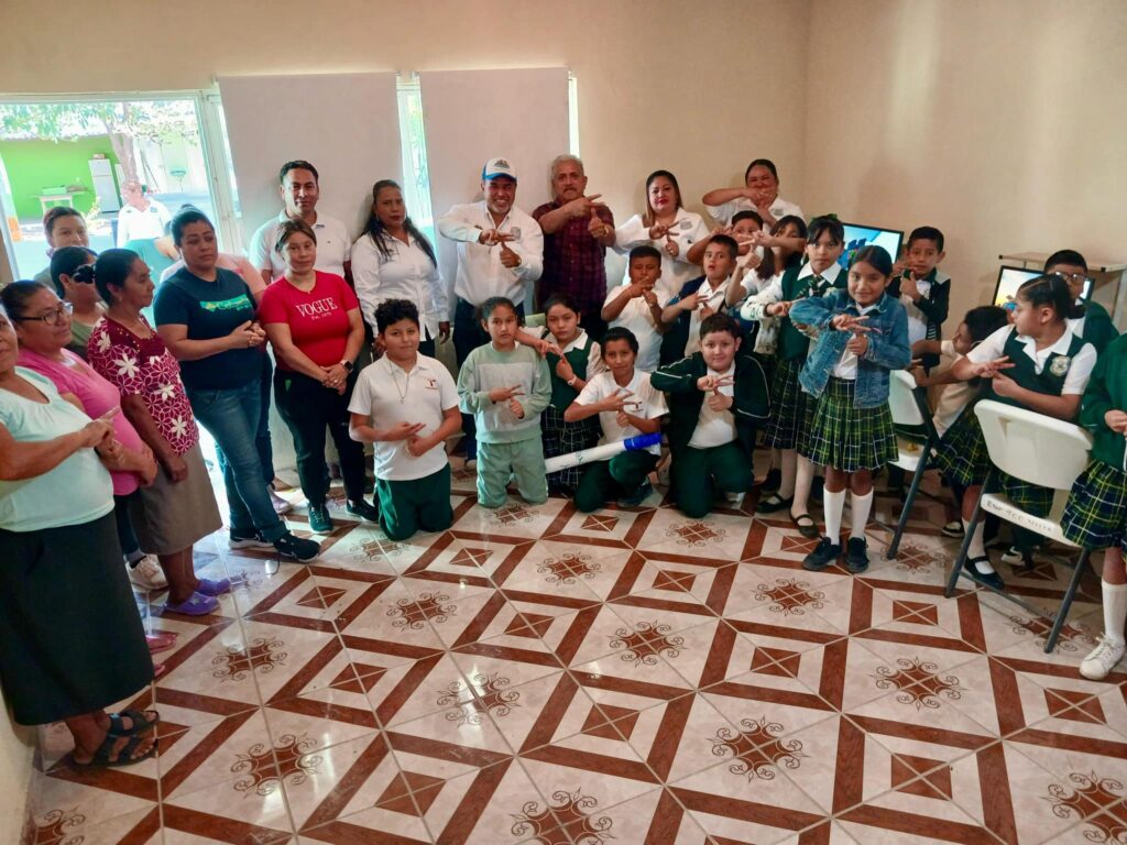 ¡En educación seguimos cumpliendo!