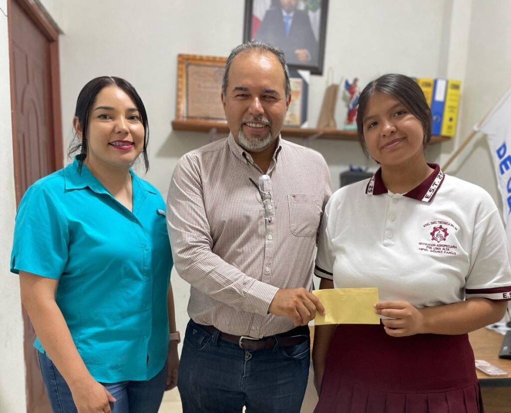 Todo nuestro apoyo y admiración para Nicol Melany Rivas Vázquez, que orgullosamente representa a Gómez Farías