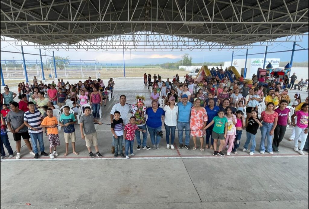En Loma Alta y 5 de Mayo vivimos un tarde llena de mucha alegría, juegos, regalos y muchas sorpresas junto a todos nuestros niñ@s
