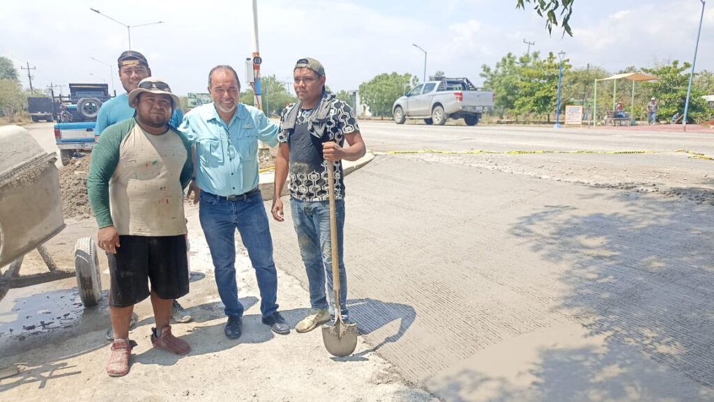 Continuamos con los trabajos de mantenimiento y mejora vial en Loma Alta