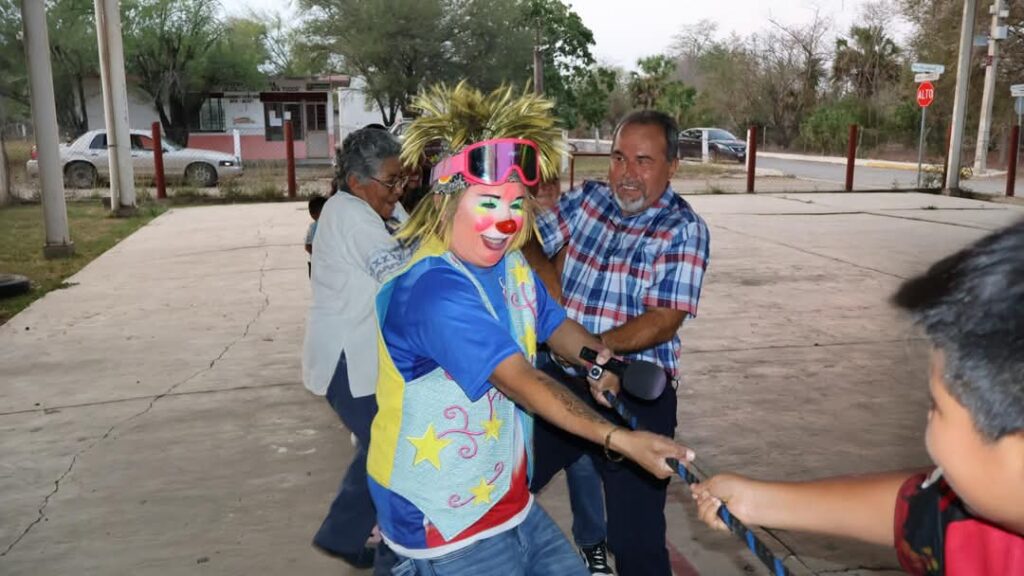 Cada rincón de Gómez Farías se llenó de alegría junto a nuestros niñ@s y los ejidos Sabinas y El Azteca no fueron la excepción