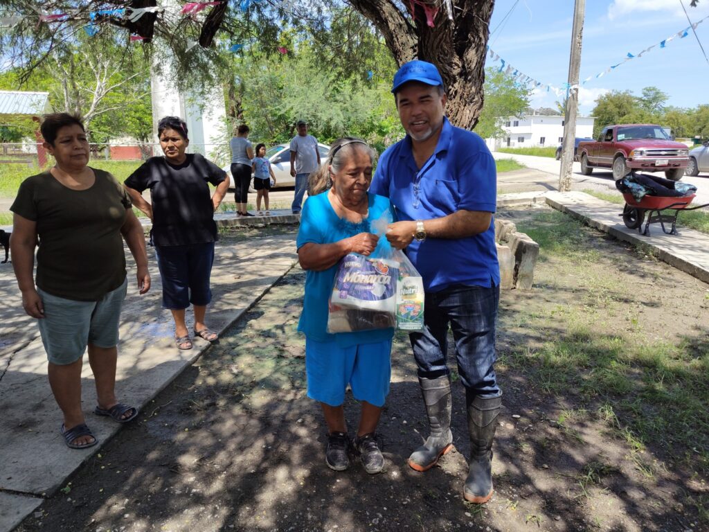 Buenos días a todos ,Seguimos y no paramos de visitar las comunidades afectadas por las intensas lluvias.