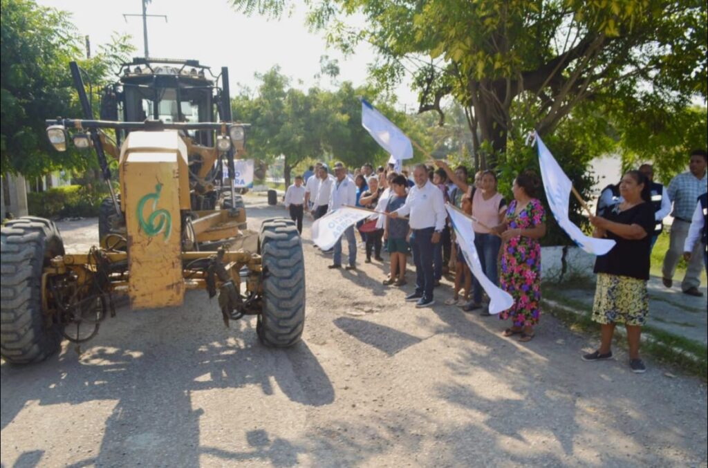 Arrancamos más obras de rehabilitación y pavimentación de calles y caminos