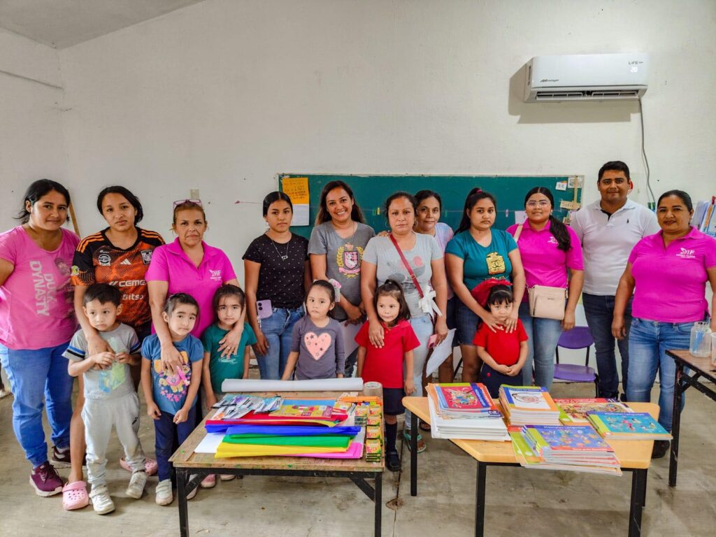 Entregamos material educativo para el Centro de Asistencia Infantil Comunitario del ejido El Azteca