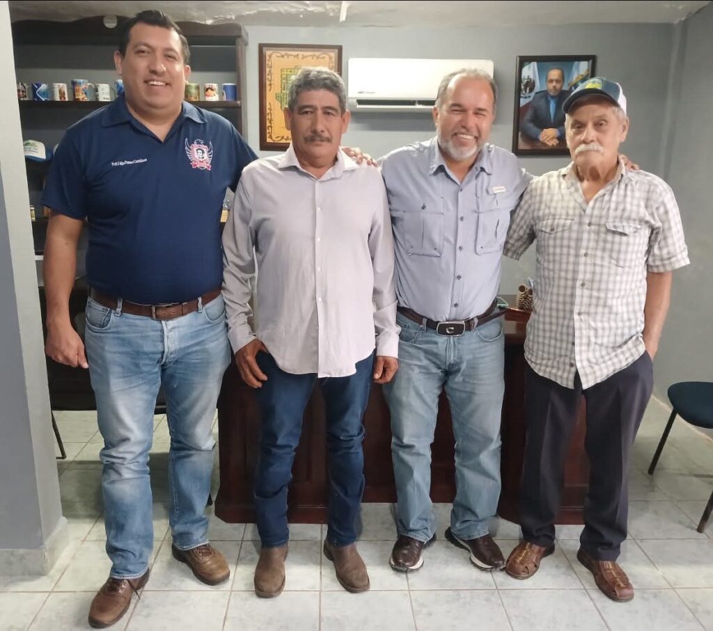 Agradable encuentro con mis amigos de siempre del ejido Nuevo Pensar del Campesino
