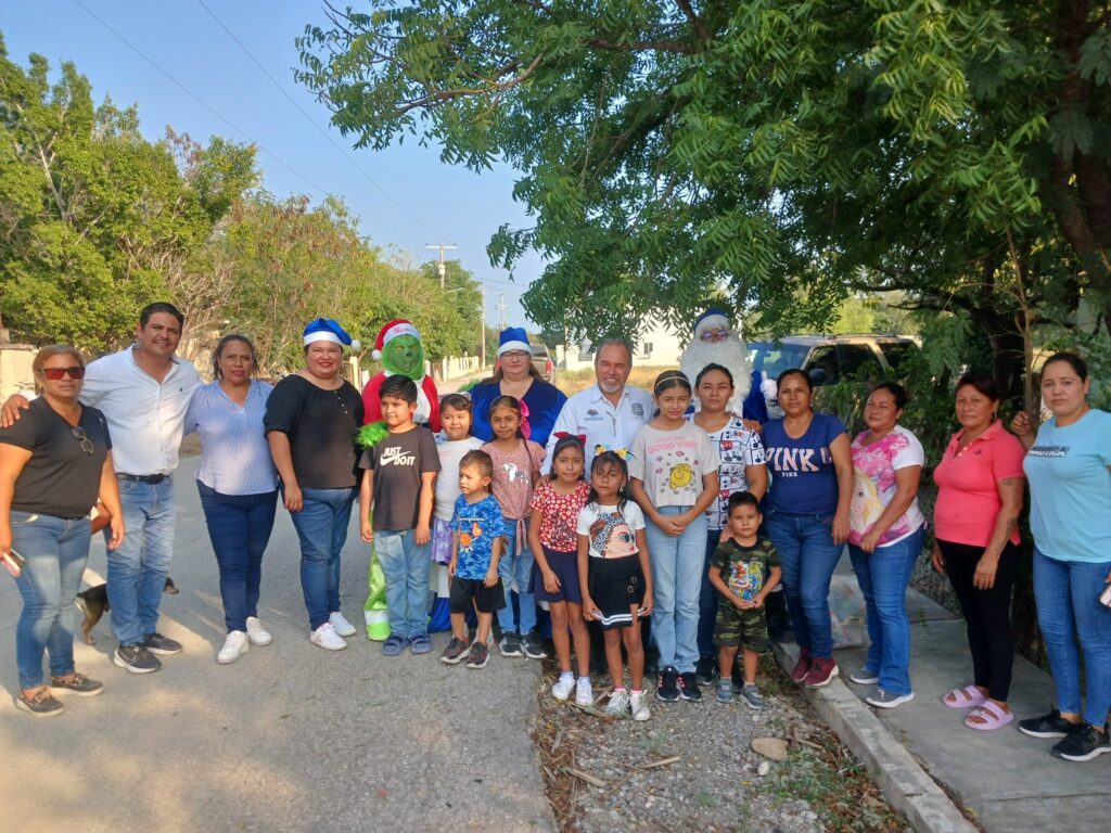 En Héroes de Chapultepec también llegó el espíritu navideño