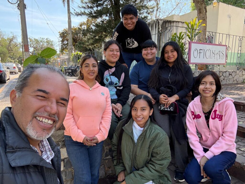 Todo el éxito a los alumnos de CEMSADET #35 que nos representarán en el concurso de escoltas