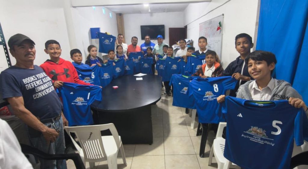 Todo el éxito a nuestros deportistas que nos representarán en los Juegos Deportivos Escolares etapa estatal